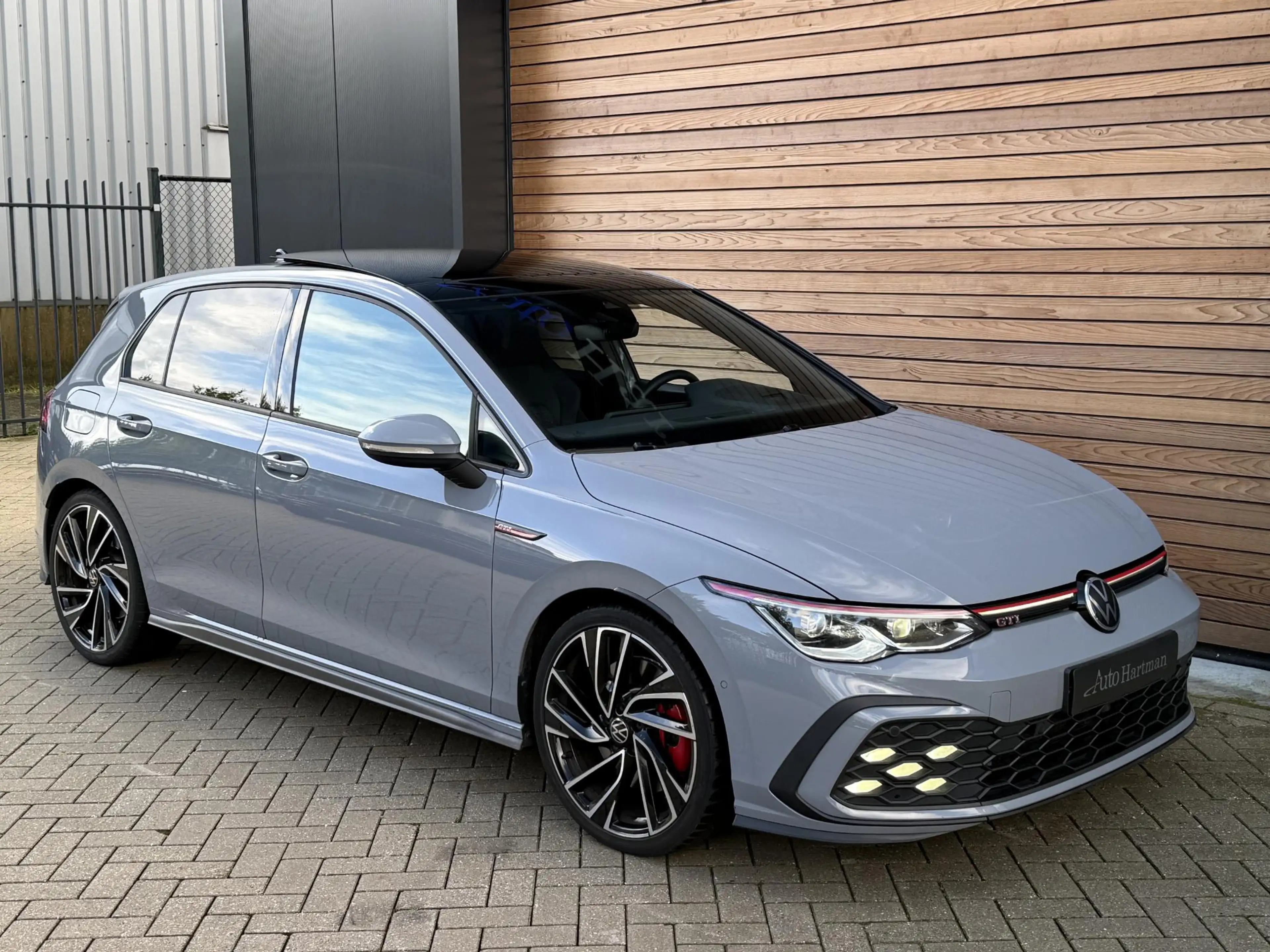 Volkswagen Golf GTI 2.0 TSI PANO|IQ-LIGHT|HEAD-UP|CAMERA|ACC — photo 14
