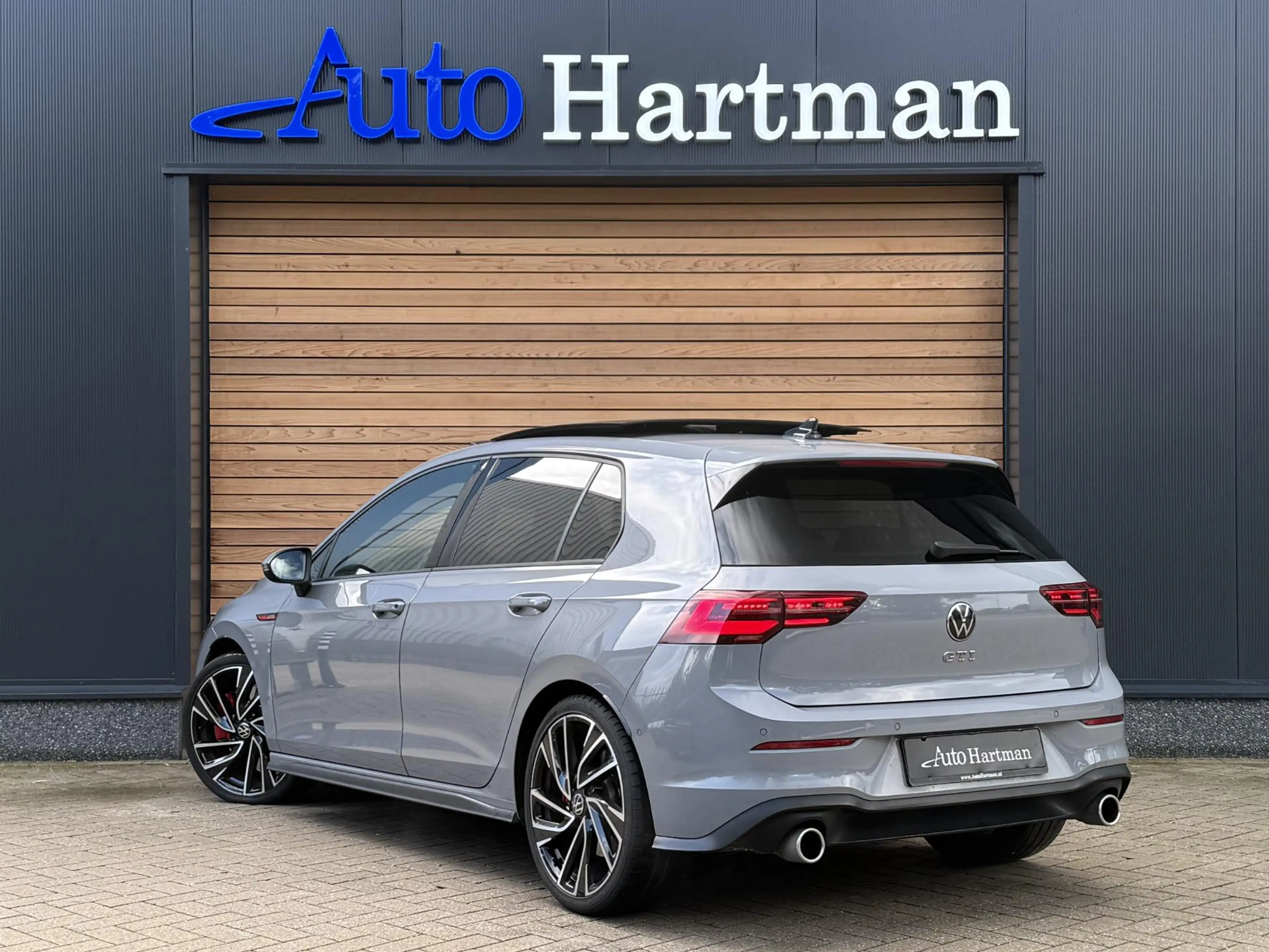 Volkswagen Golf GTI 2.0 TSI PANO|IQ-LIGHT|HEAD-UP|CAMERA|ACC — photo 3