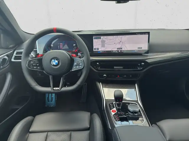 BMW M4 view 13