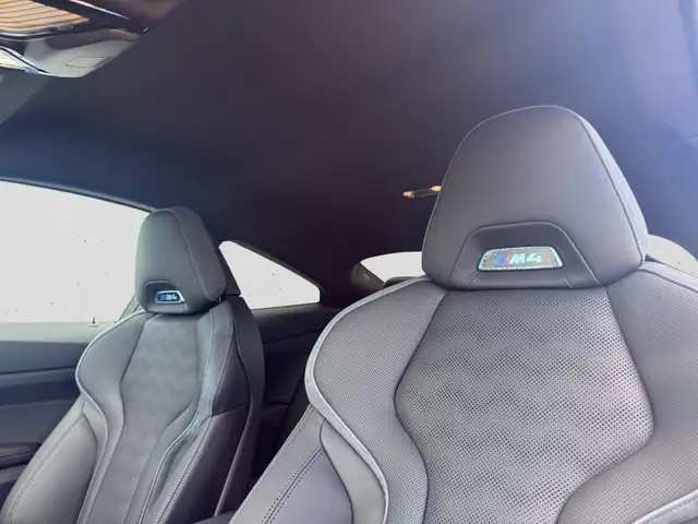BMW M4 view 17