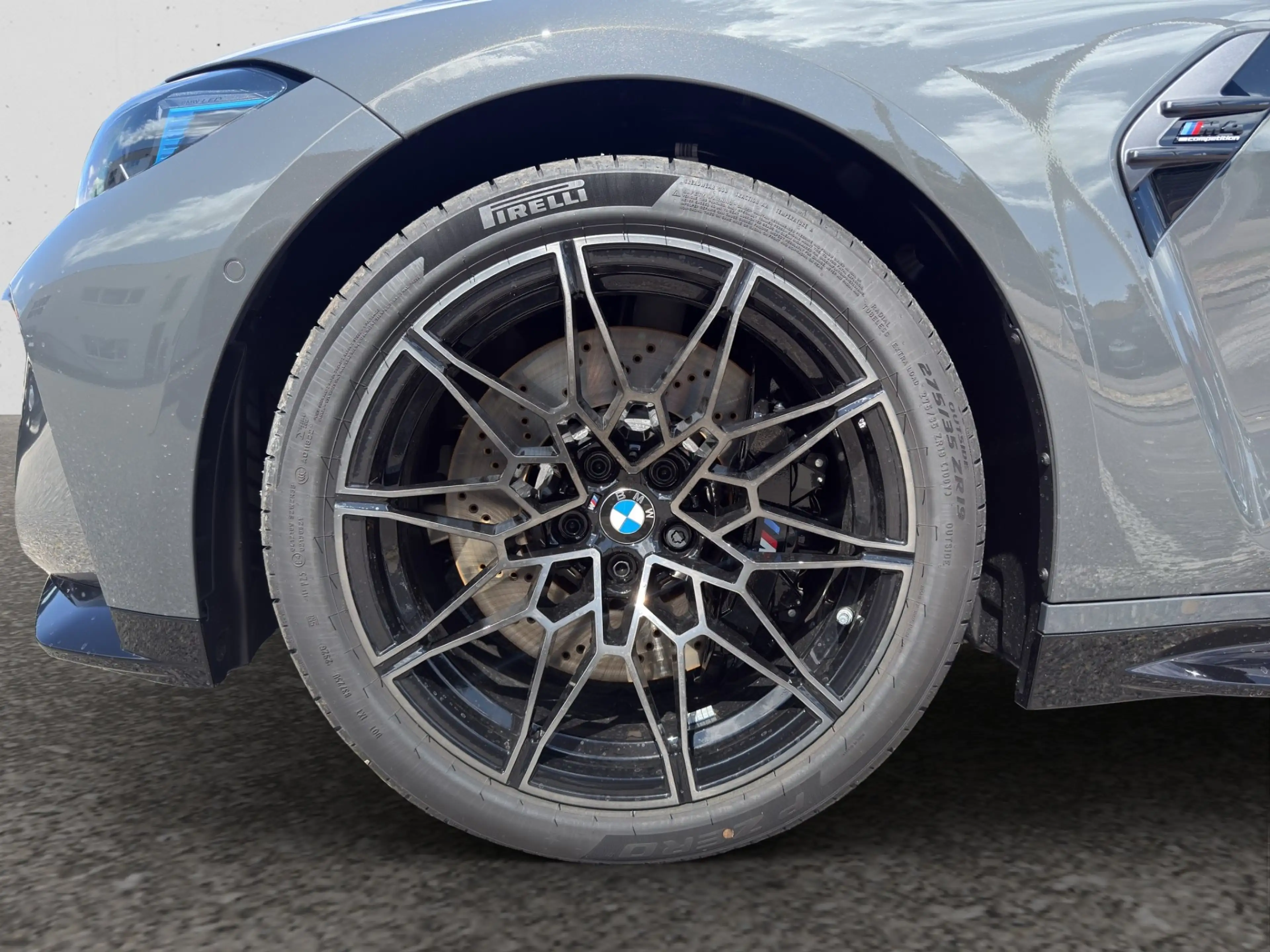 BMW M4 Competition M Coupe xDrive — photo 7