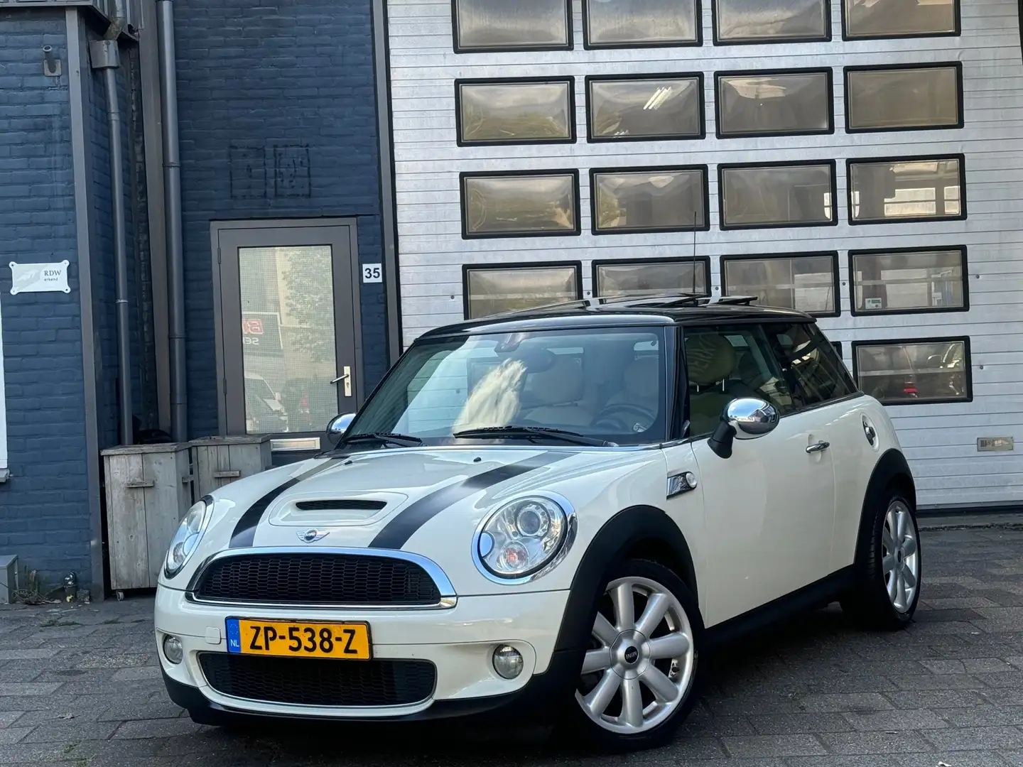 MINI Cooper S Mini 1.6 | Clima | Cruise | Pano | PDC Weiß - 1