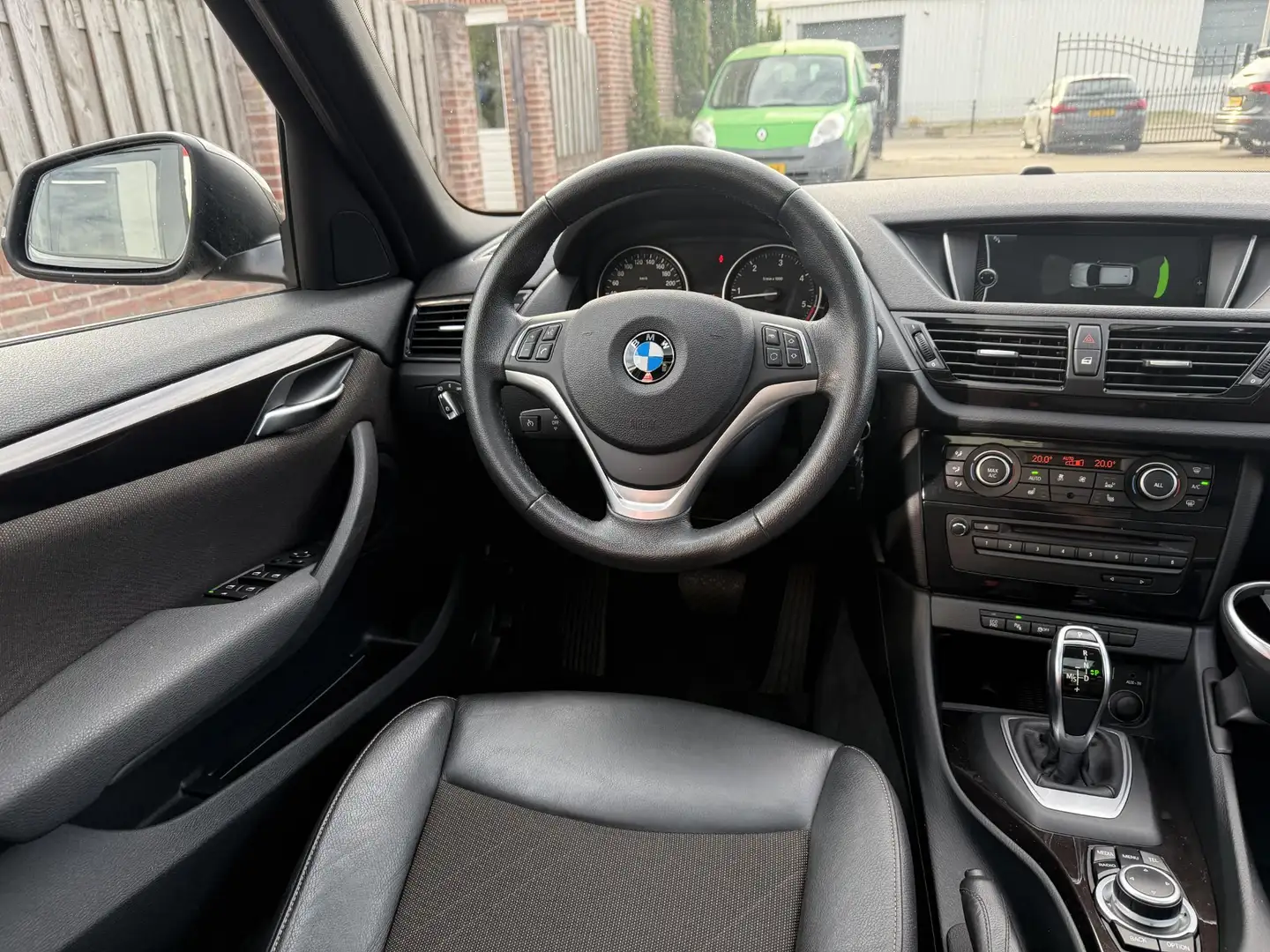 BMW X1 xDrive25d 218pk!High Executive X-Line Bruin - 2