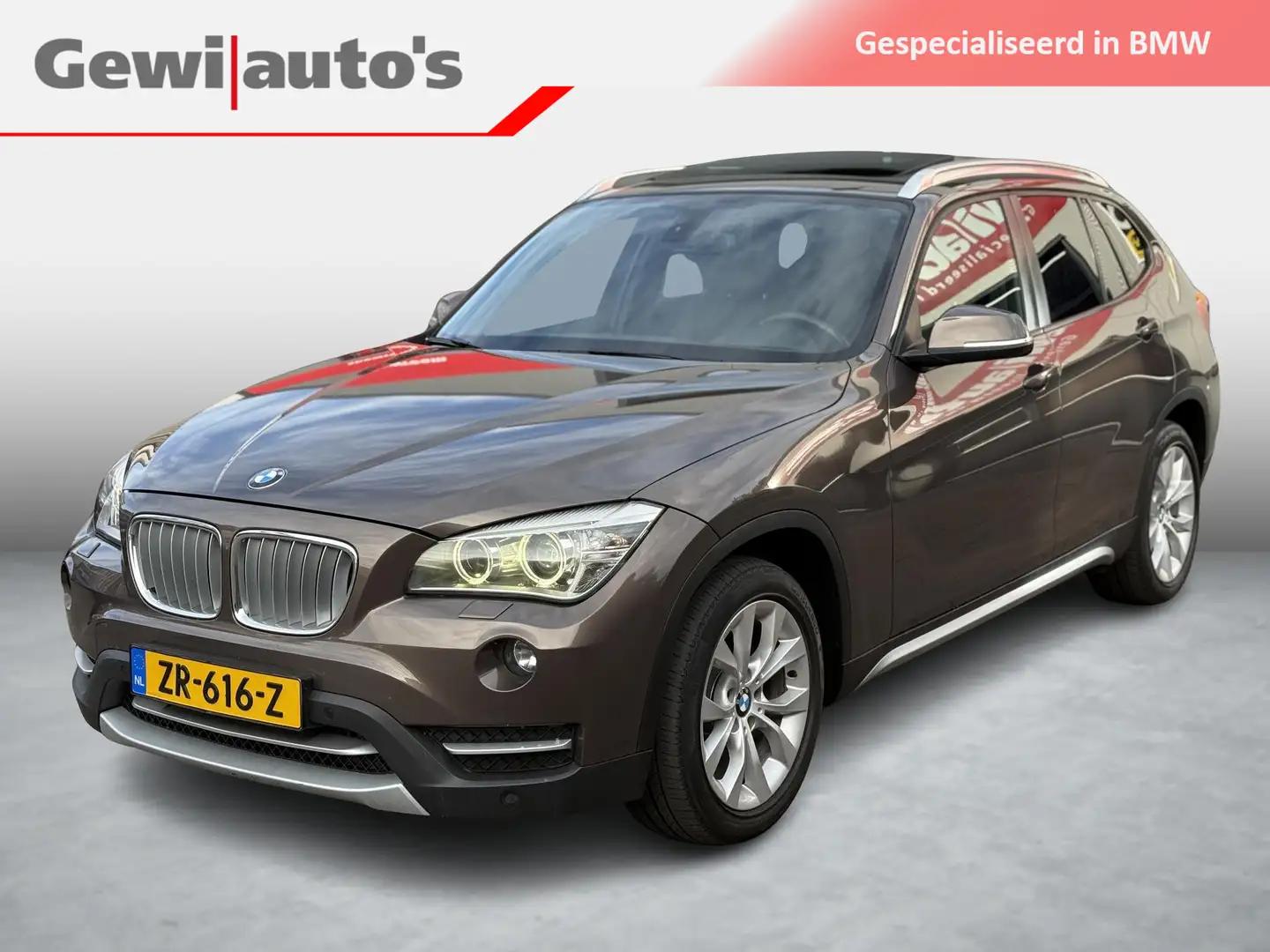 BMW X1 xDrive25d 218pk!High Executive X-Line Bruin - 1