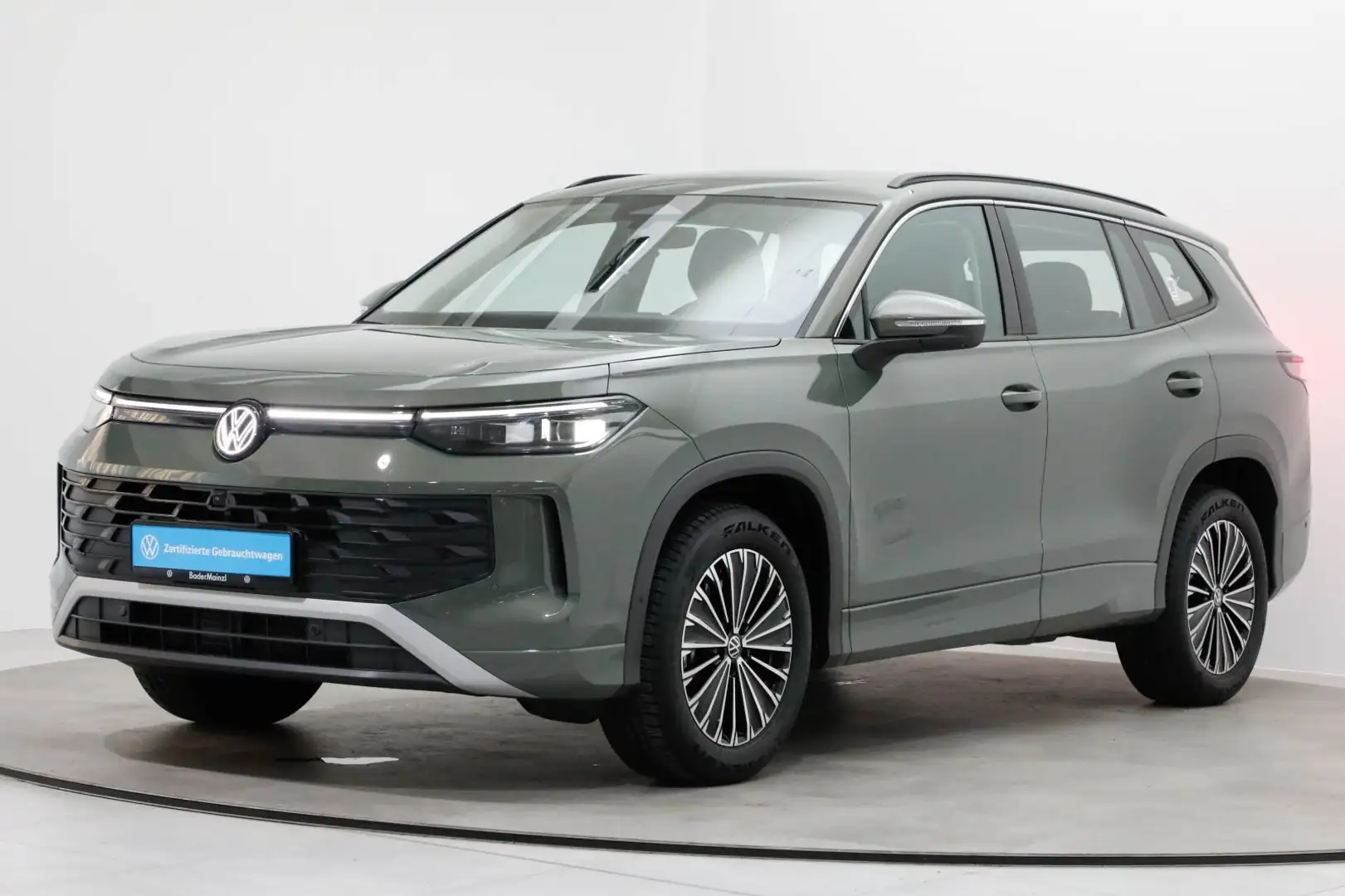 Volkswagen Tayron 1.5 eTSI DSG Life AHK 7-Sitz 360° Matrix Grün - 2