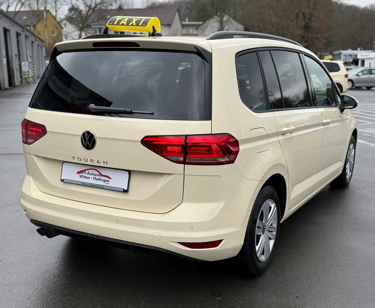 Volkswagen Touran 2,0 TDI DSG Taxi !!! 5-Sitzer !!! Camera, Dachz... Beige - 2
