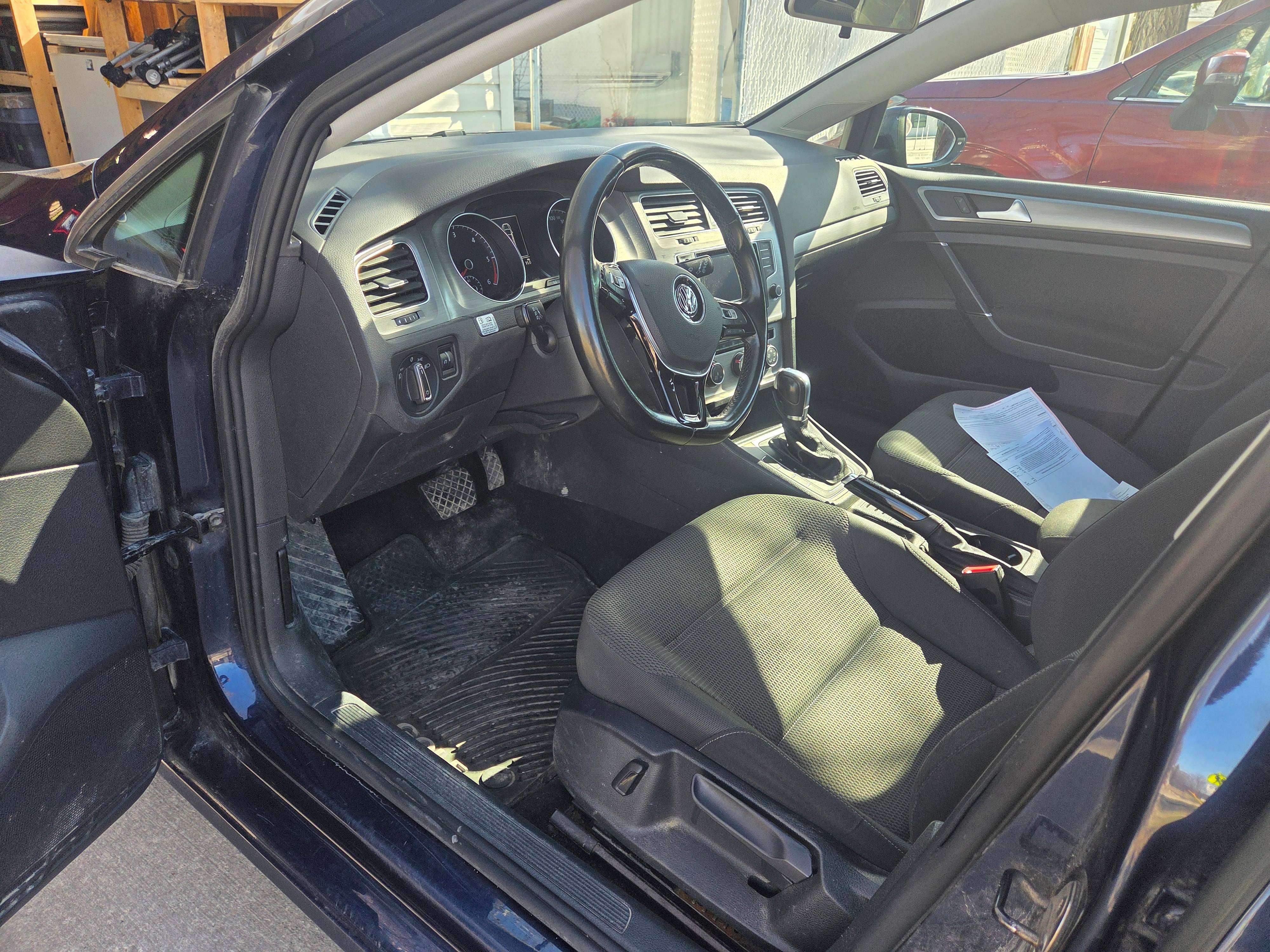 2015 Volkswagen Golf Comfortline thumb 12