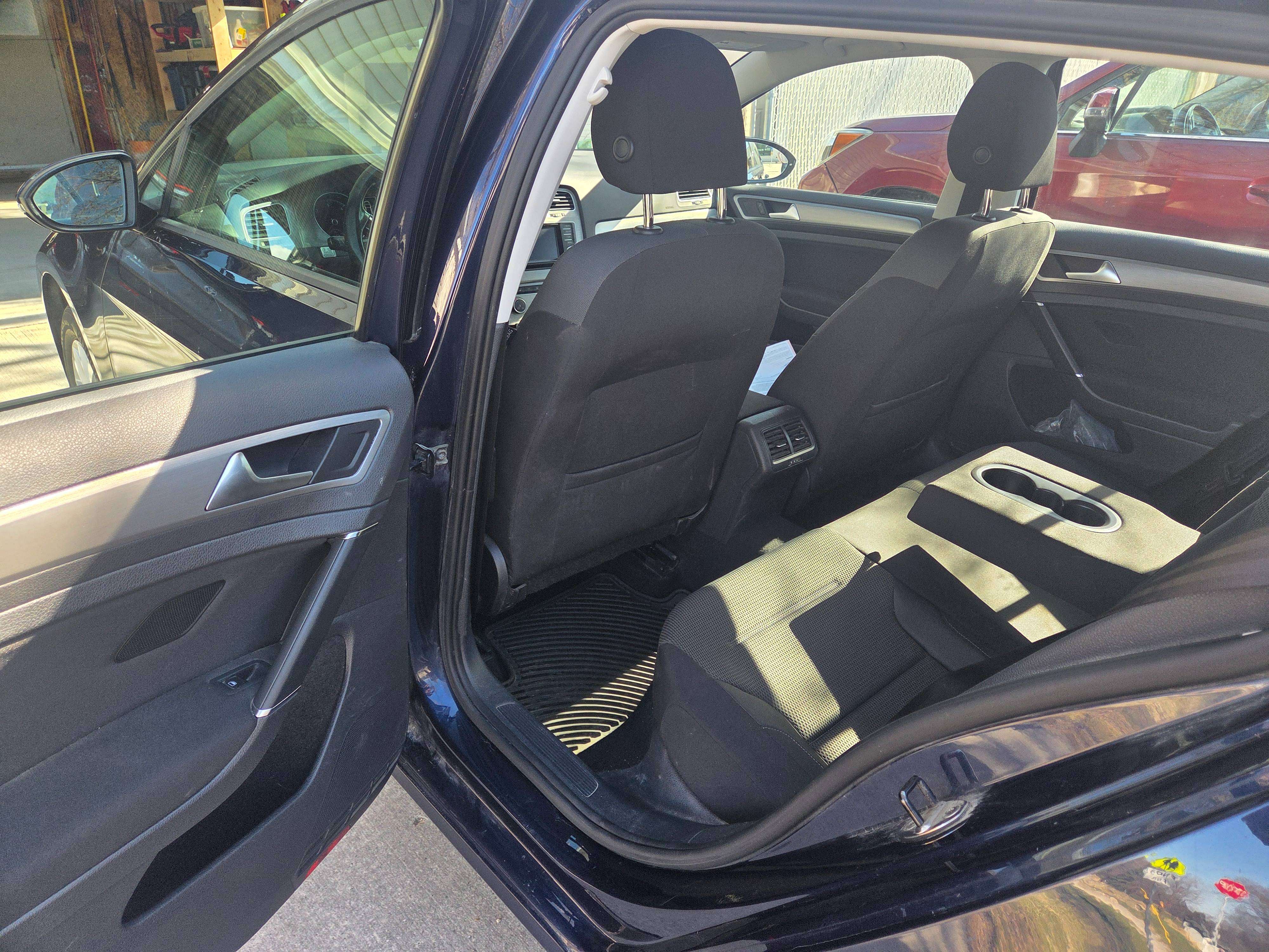 2015 Volkswagen Golf Comfortline thumb 14