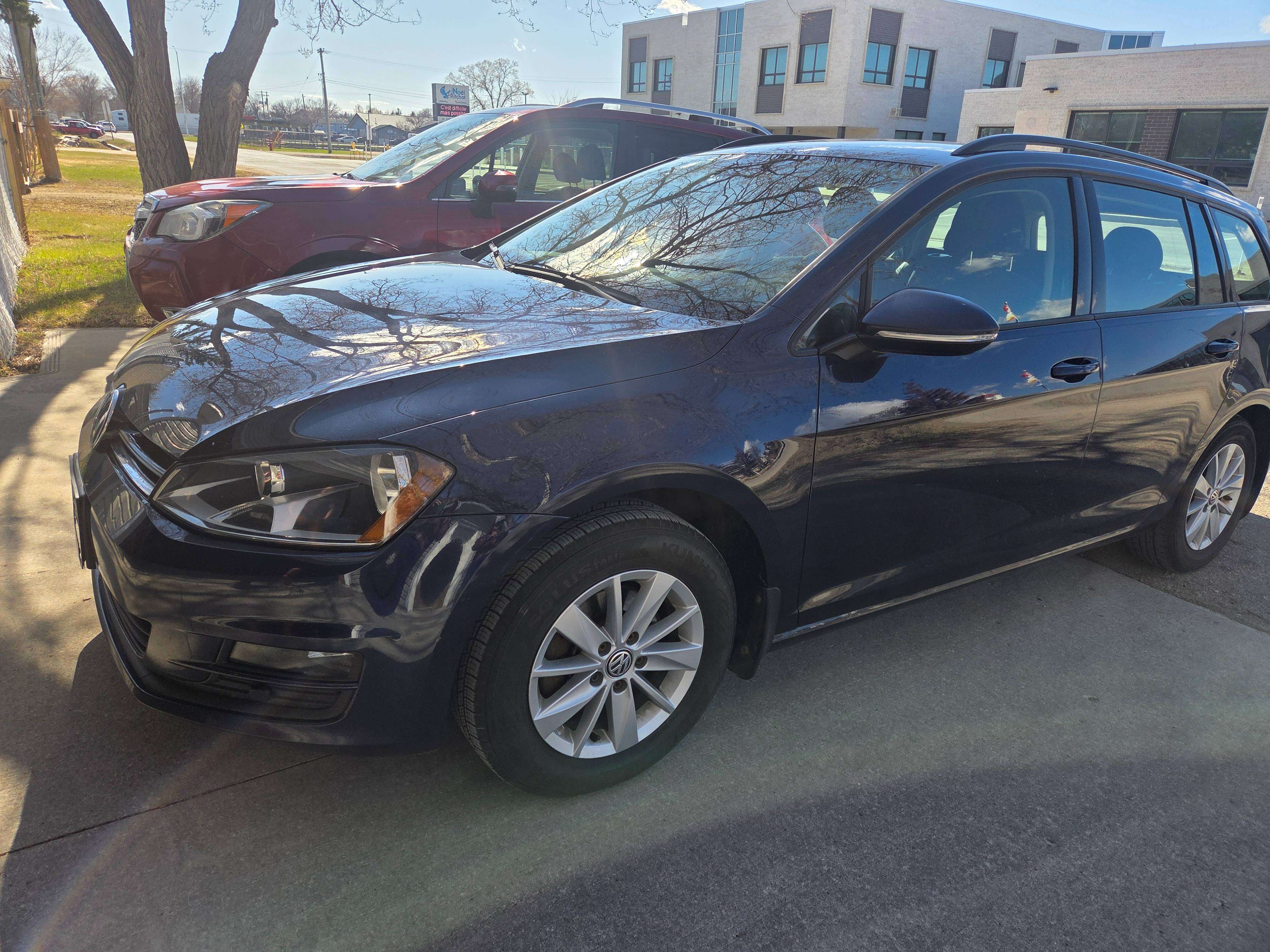 2015 Volkswagen Golf Comfortline alt 5
