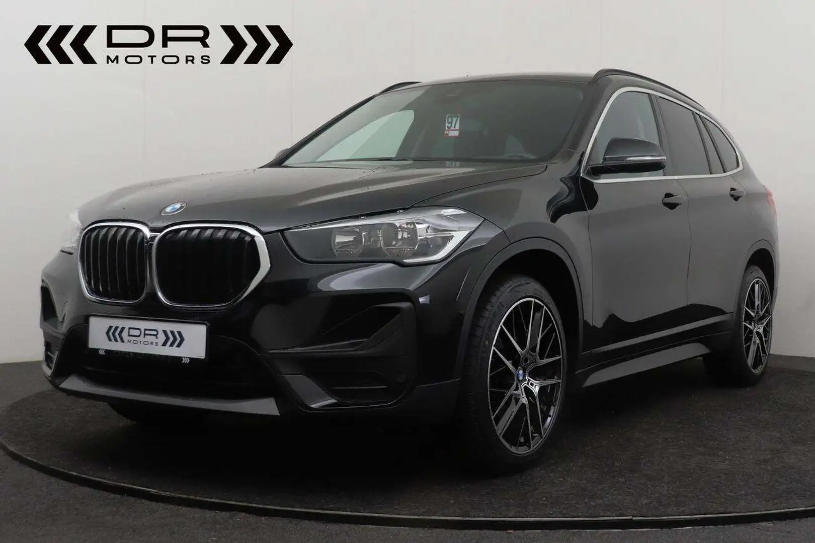 BMW X1 16d sDrive - NAVI - LEDER Zwart - 1