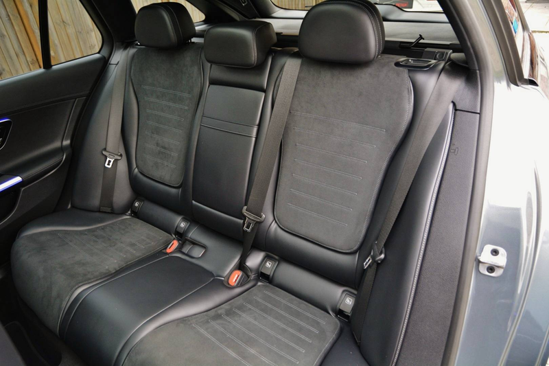 Mercedes-Benz C 180 Break AMG 9G-Tronic !! C63 AMG LOOK !! "FULL OPTION-52.800 KM" — photo 11