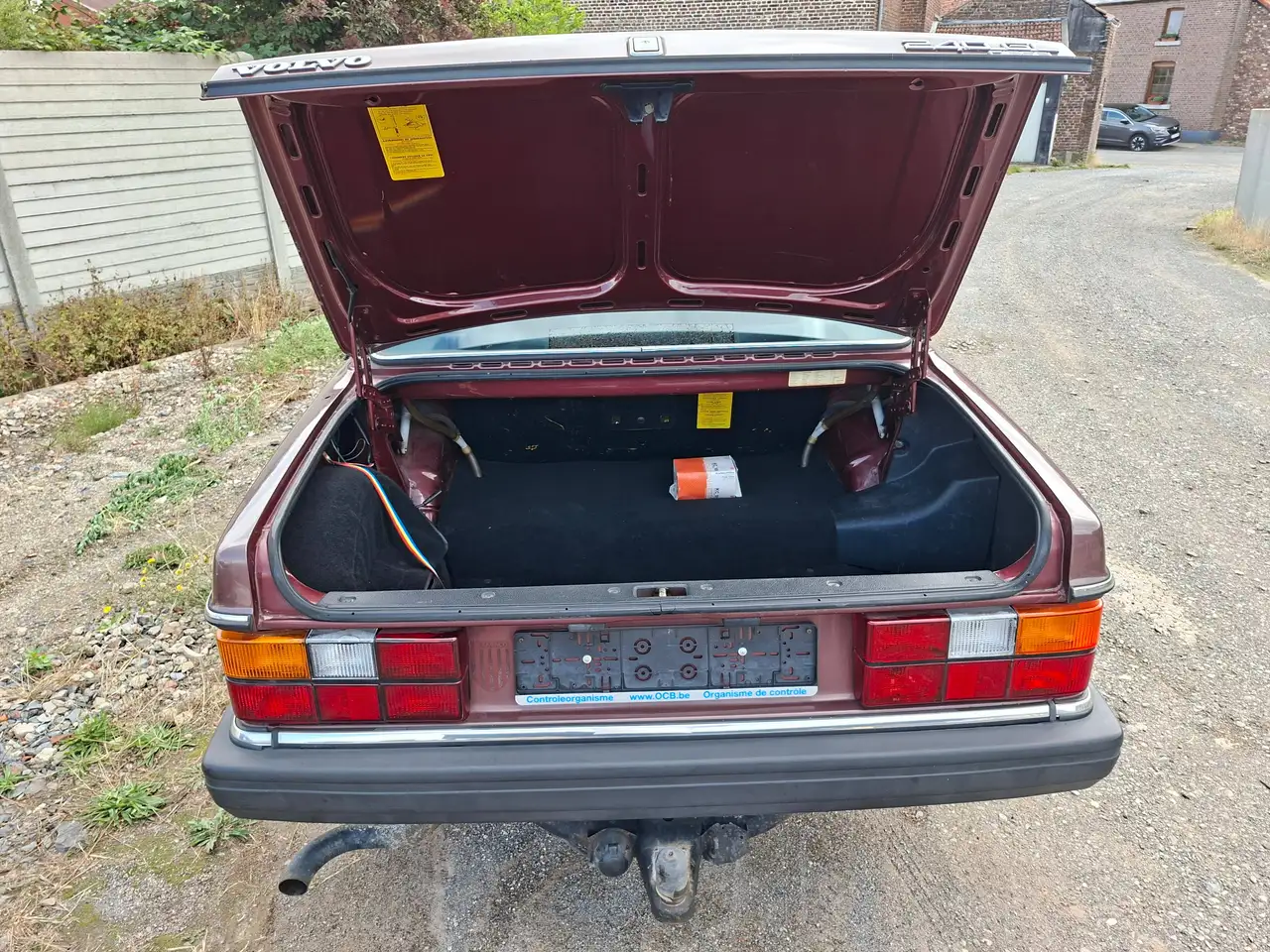 Volvo 240 GLD, foto 3