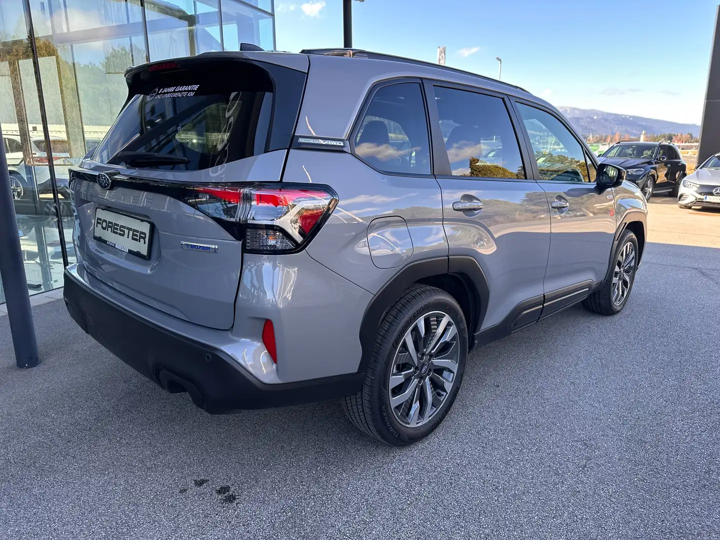 Subaru Forester 2,0i e-Boxer Premium AWD Aut. *neues Modell* Gris - 2