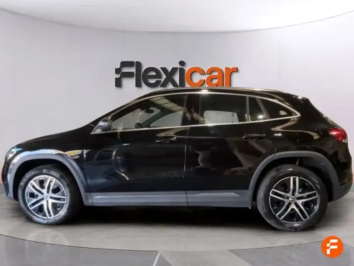 Mercedes-Benz GLA 2023, foto 8