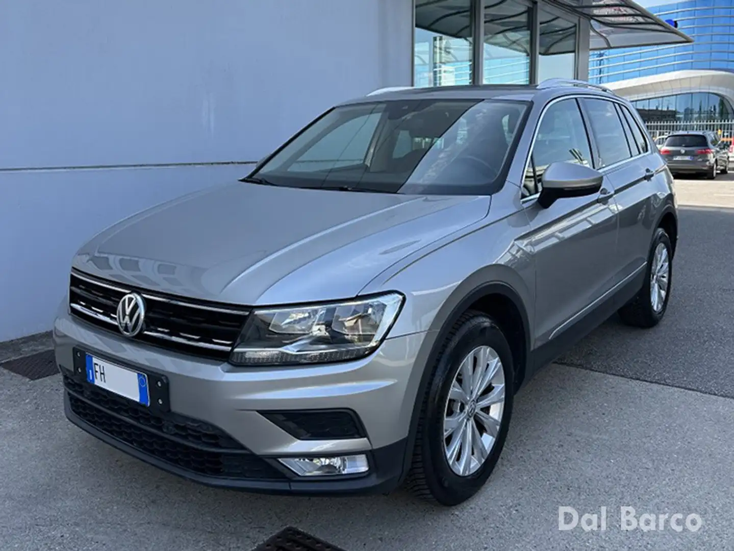 Volkswagen Tiguan 2.0 TDI DSG 4MOTION Business BMT - 1