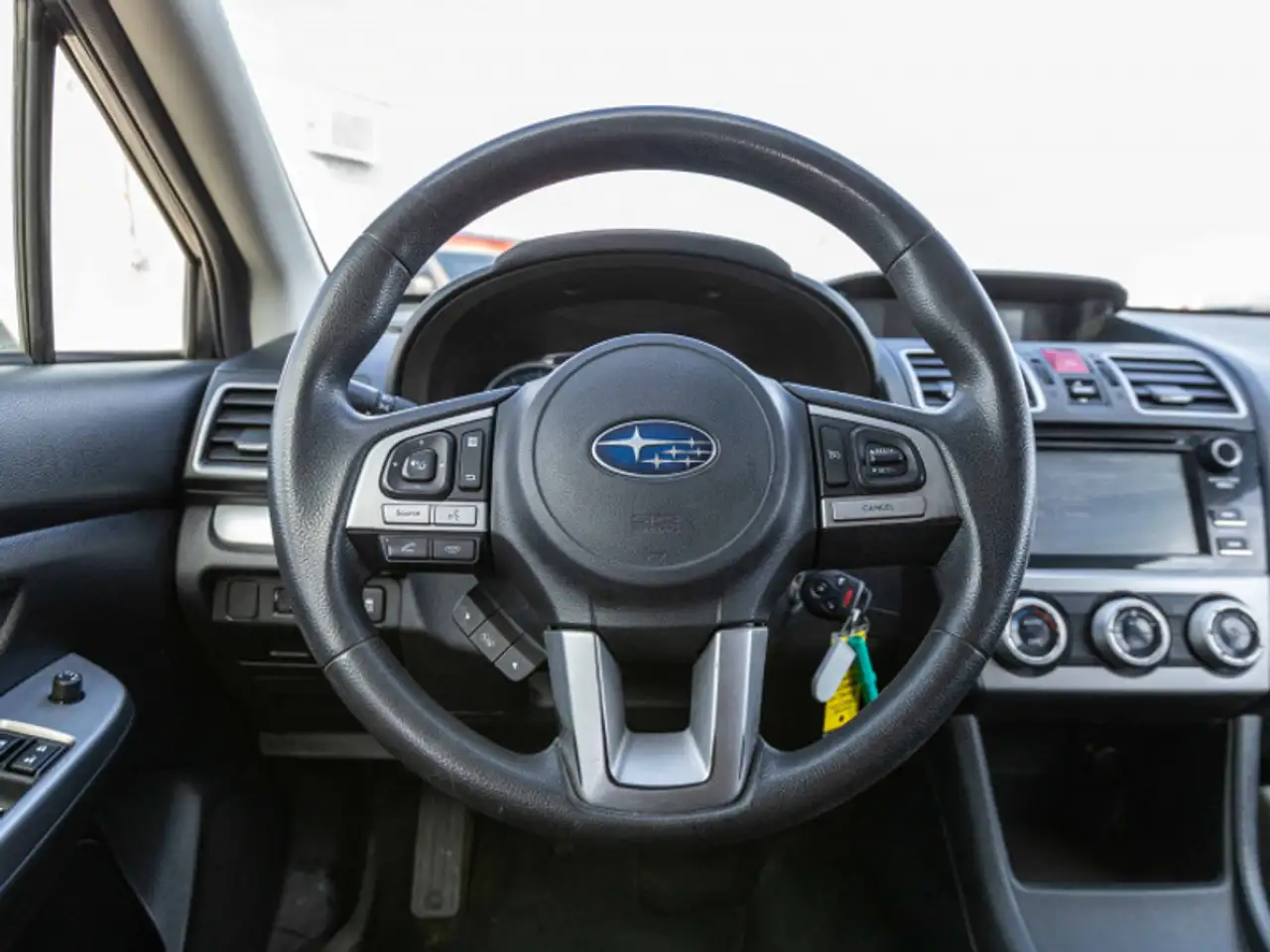 Subaru Crosstrek photo Subaru Crosstrek