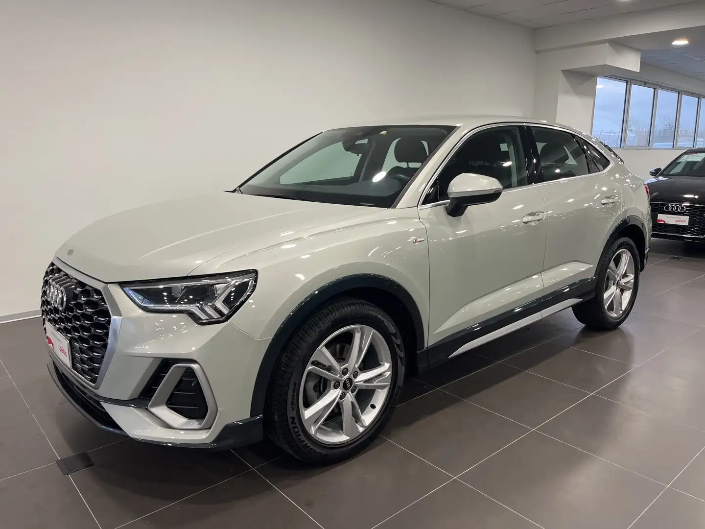 Audi Q3 SPORTBACK 35 TDI S TRONIC S LINE Argento - 1