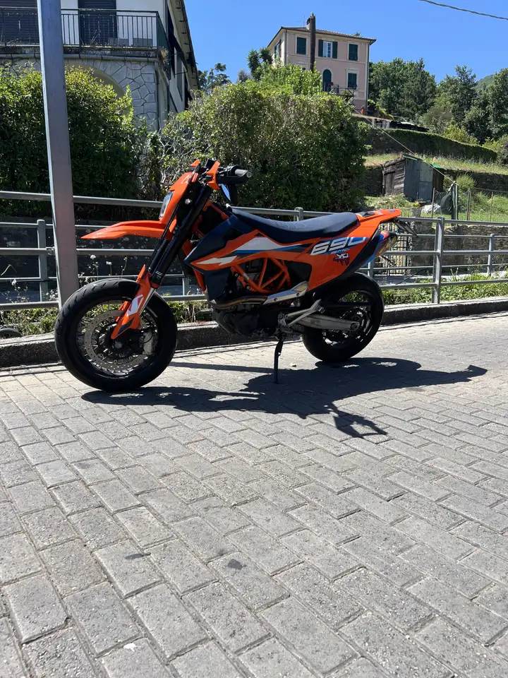 KTM 690 SMC R