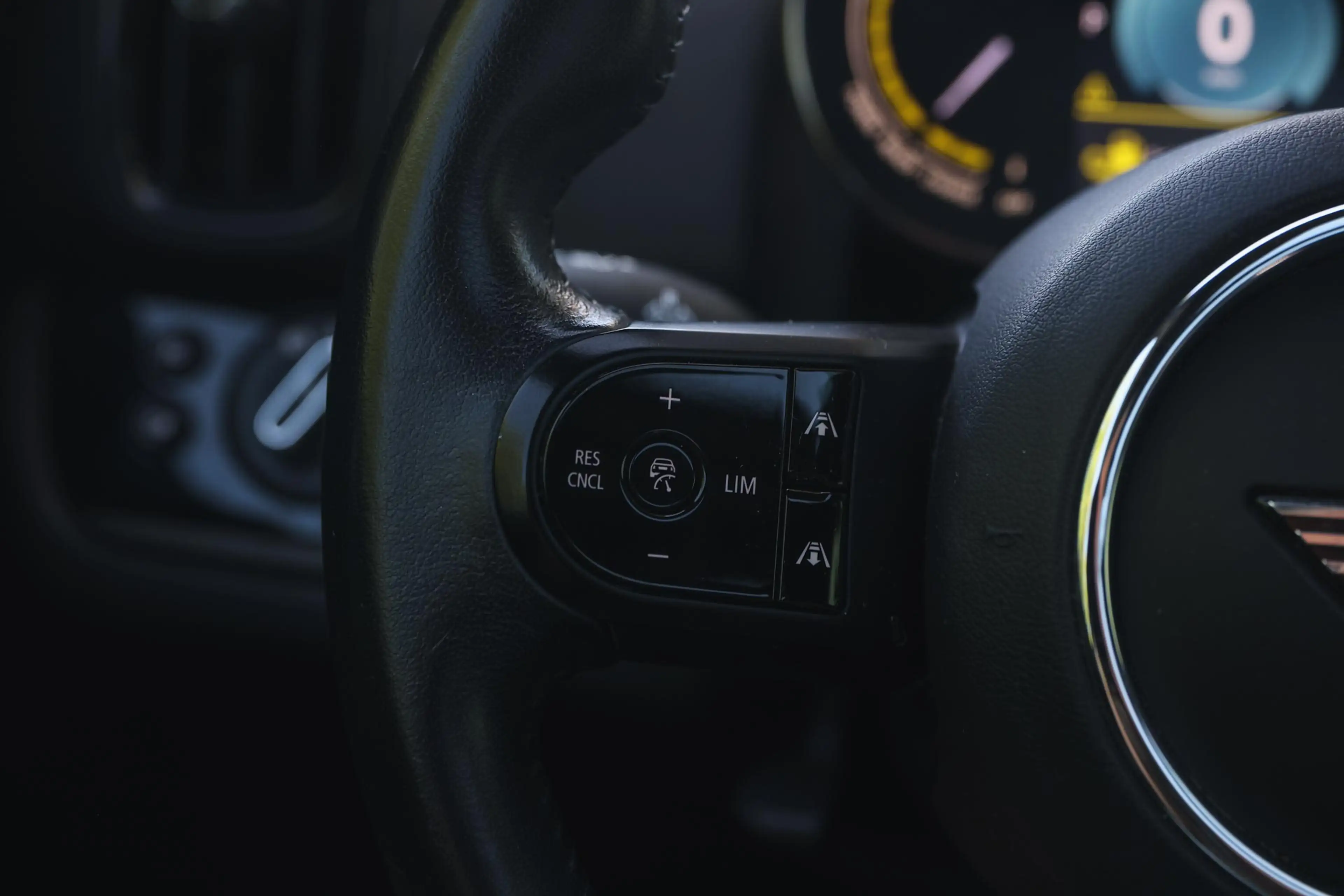 MINI Cooper SE Countryman ALL4 Automaat / Panoramadak / Comfortstoelen / Ach — photo 15