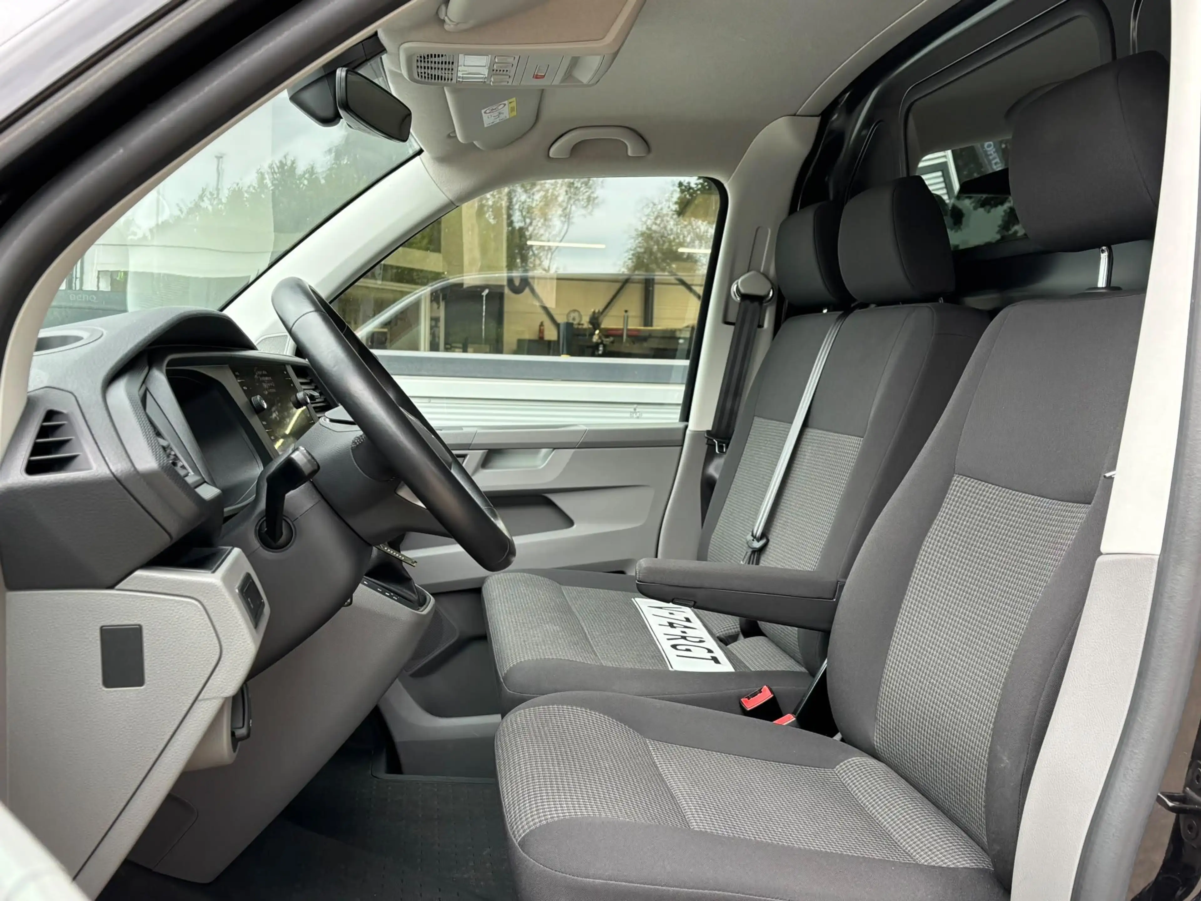 Volkswagen T6.1 Transporter 2.0 TDI L1H1 28 Comfortline | ALL-IN PRIJS | CRUIS — photo 19