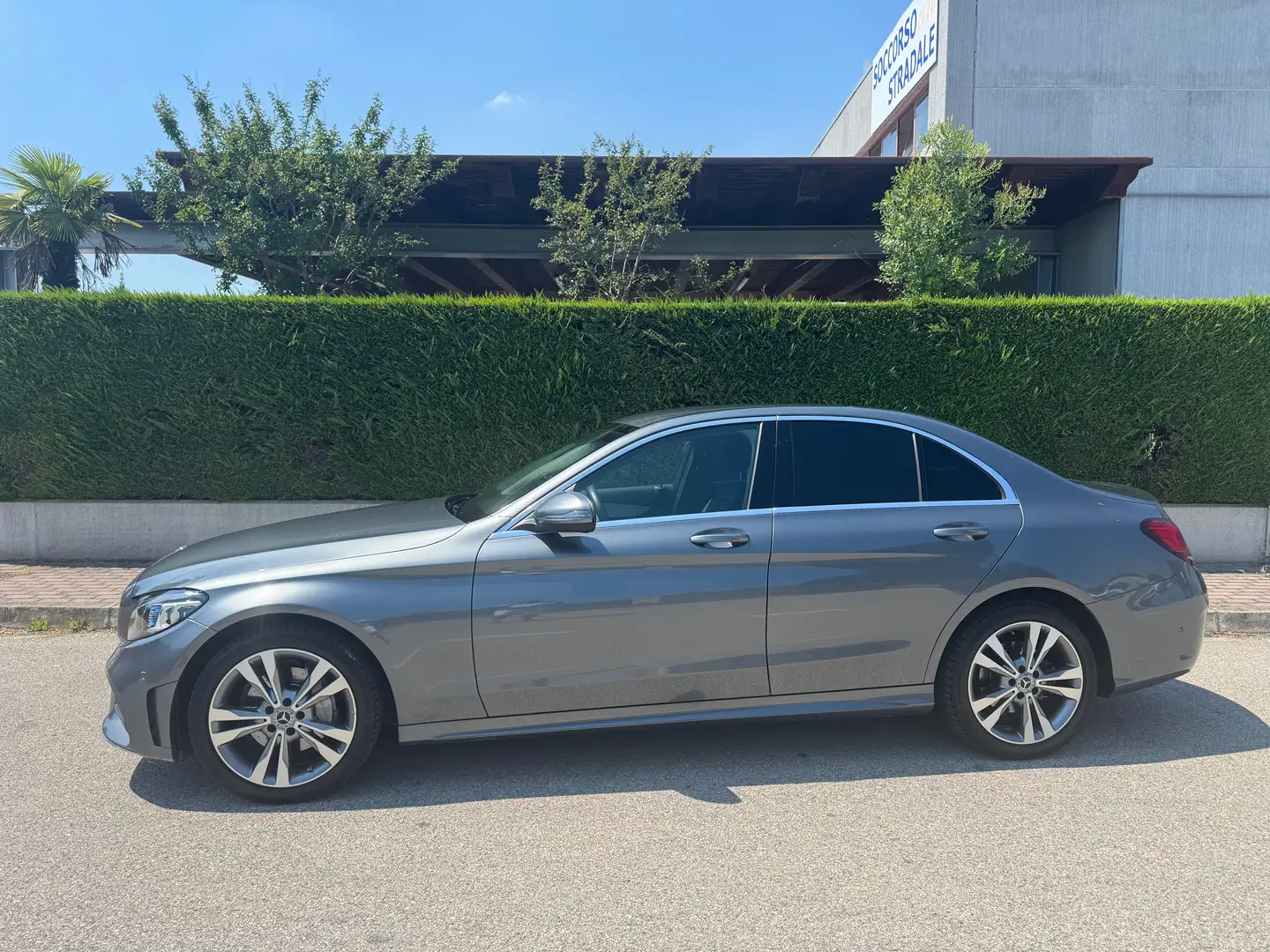 Mercedes-Benz C 220 Classe C-W205 2018 Berlina d Premium auto Grigio - 1