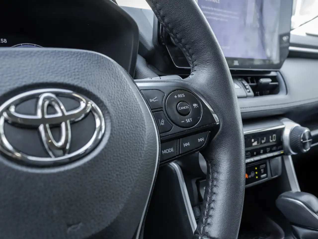 Toyota RAV 4 photo Toyota RAV 4