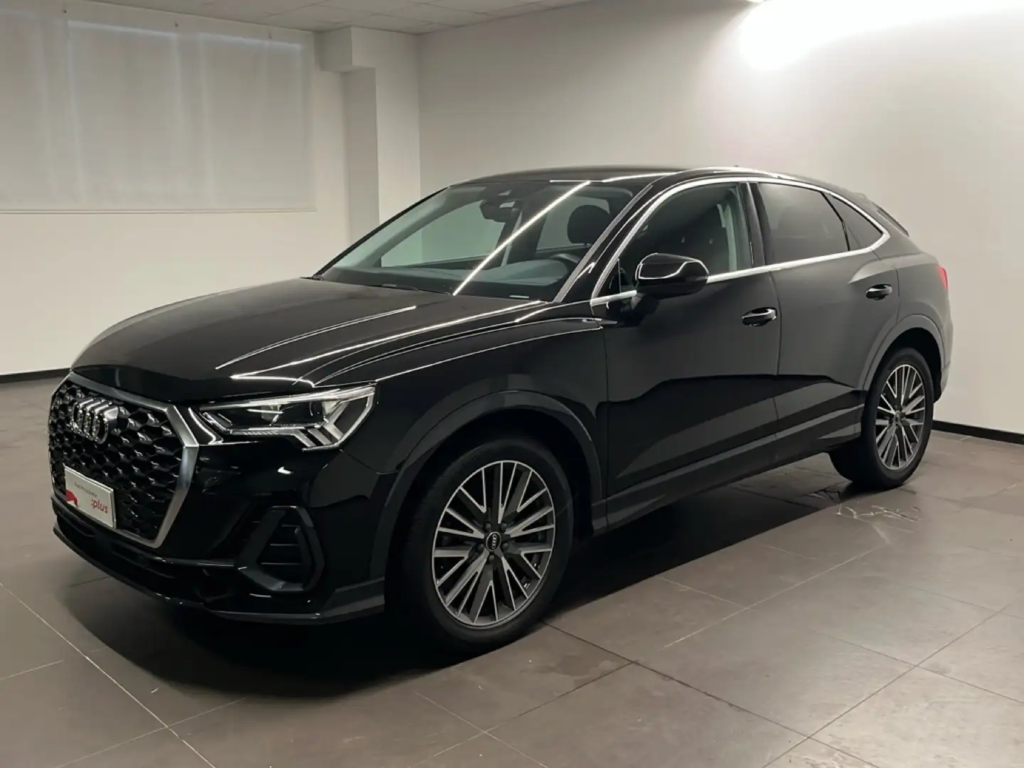 Audi Q3 Audi Sportback Business Plus 35 TDI 110(150) kW(P Zwart - 1