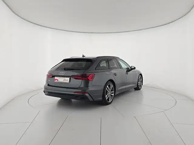 Audi A6 view 5