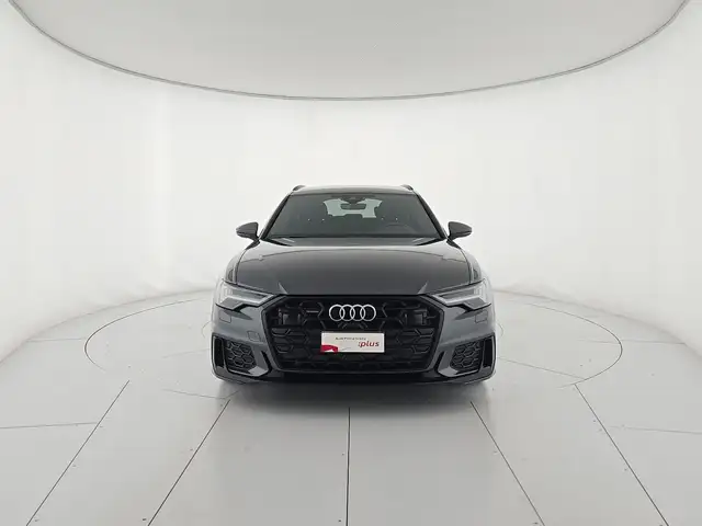 Audi A6 view 8