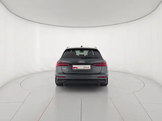 Audi A6 view 9