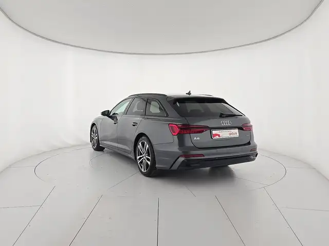 Audi A6 view 3