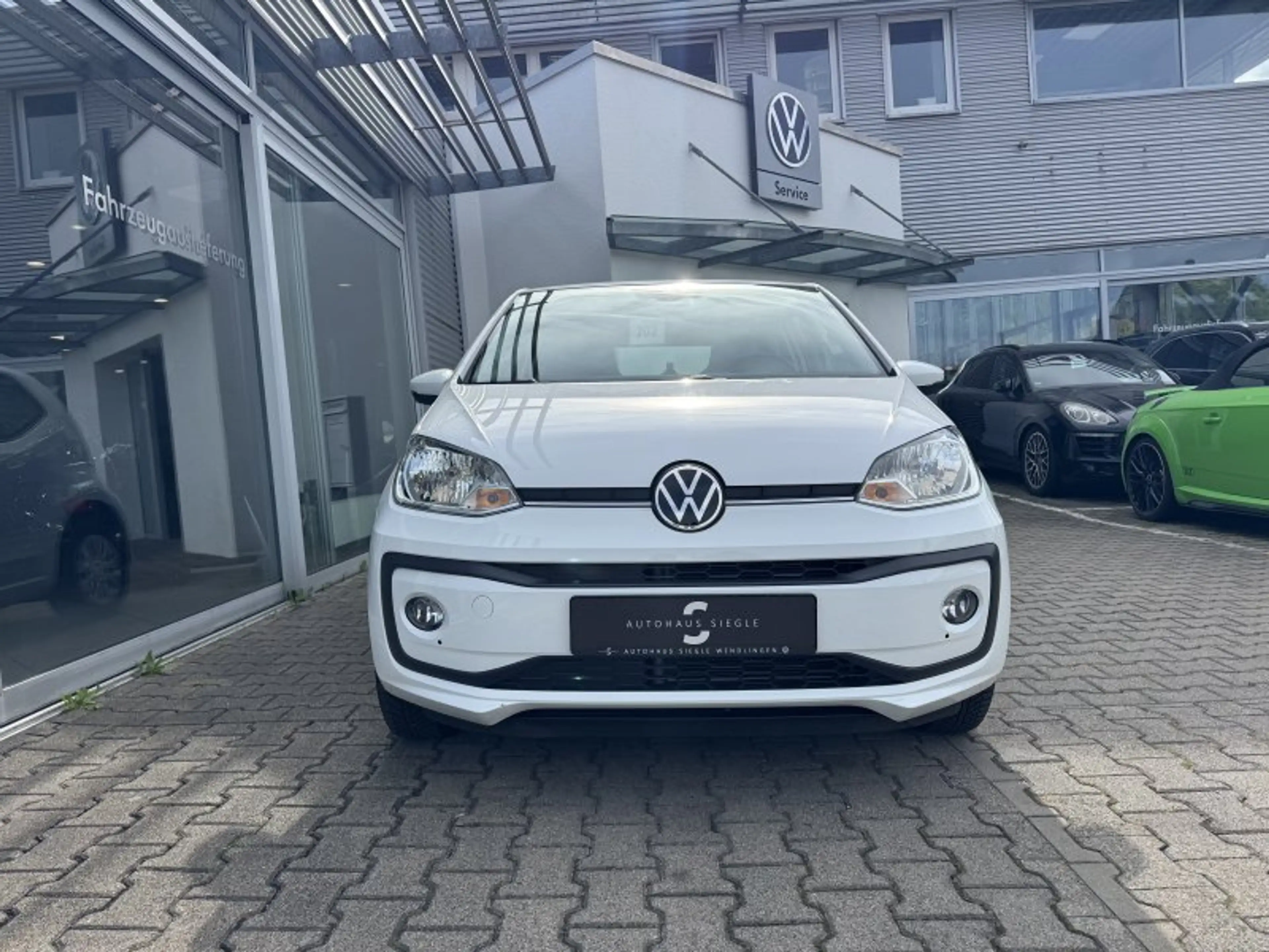 Volkswagen up! 1.0 Sitzheizung maps+more Bluetooth Klima — photo 2