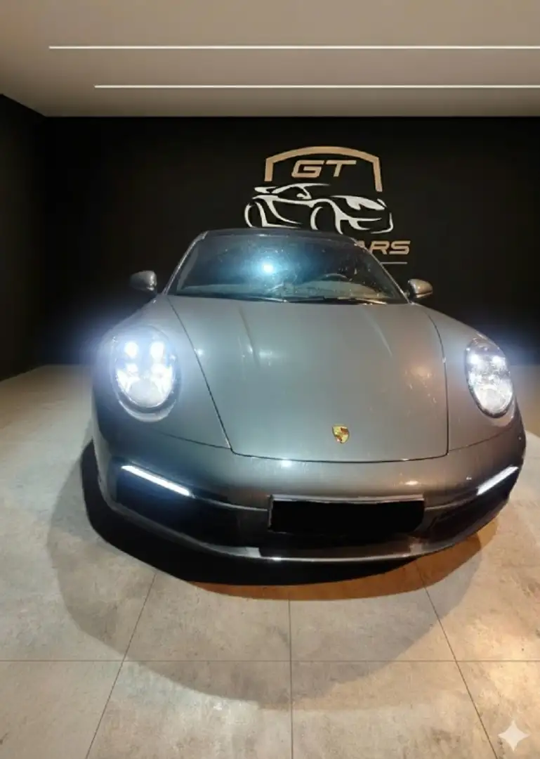 Porsche 992 Carrera 4 Coupé PDK Gris - 1