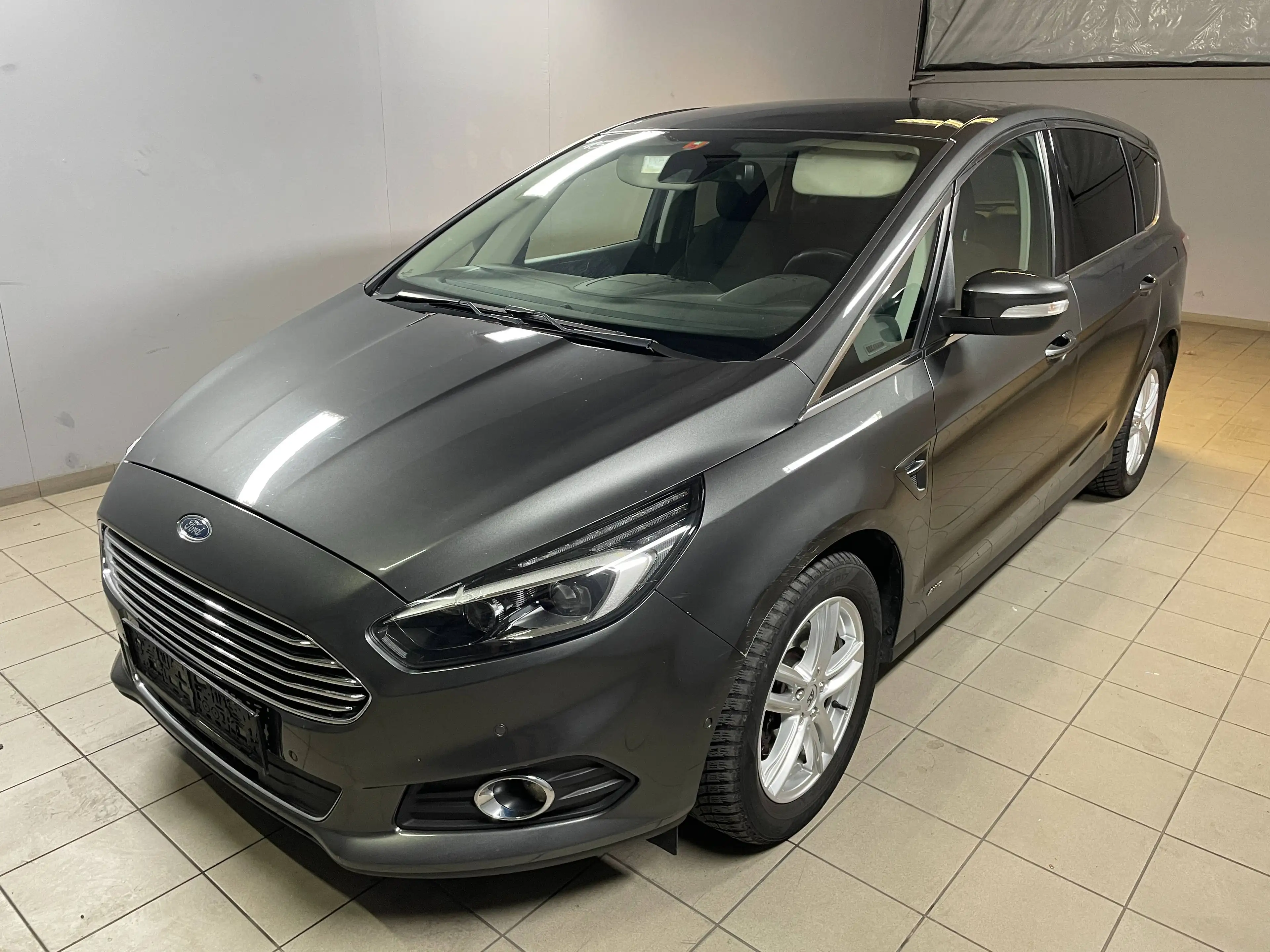Ford S-Max Titanium AWD | 7 Sitzer!