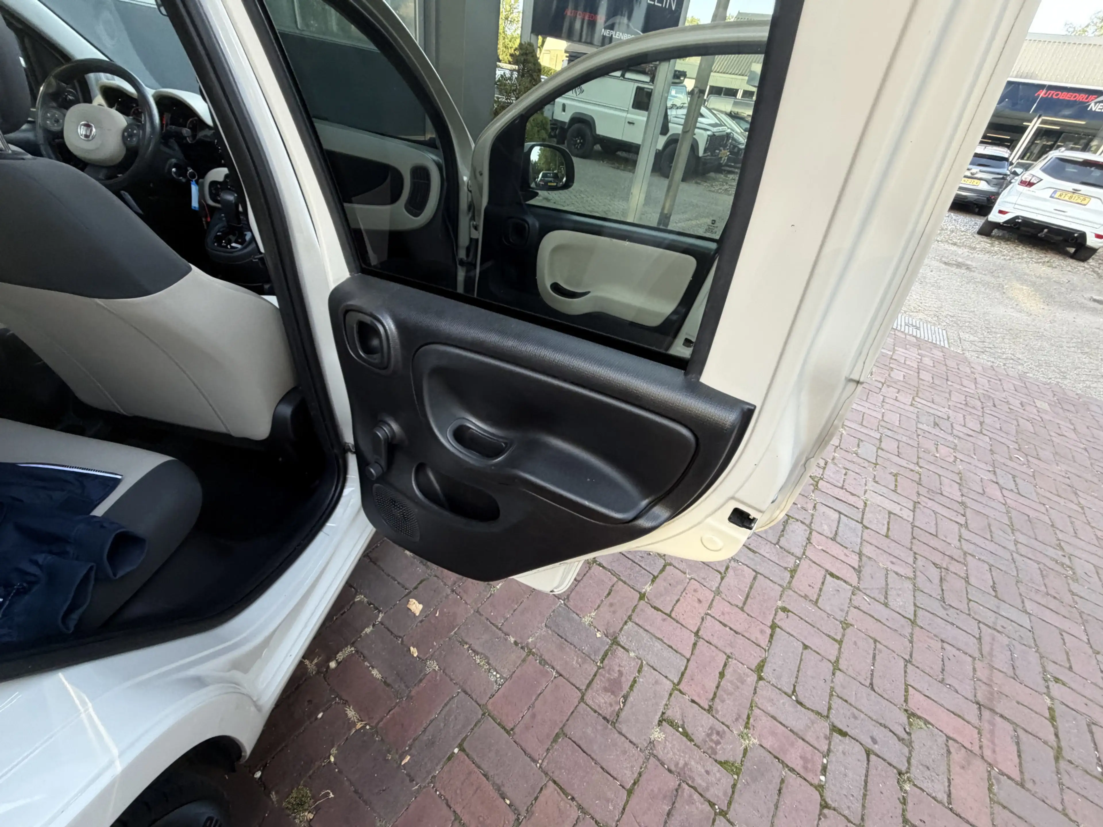 Fiat Panda 0.9 TwinAir Lounge Schuifdak Automaat Bj 2016 Km 1 — photo 41