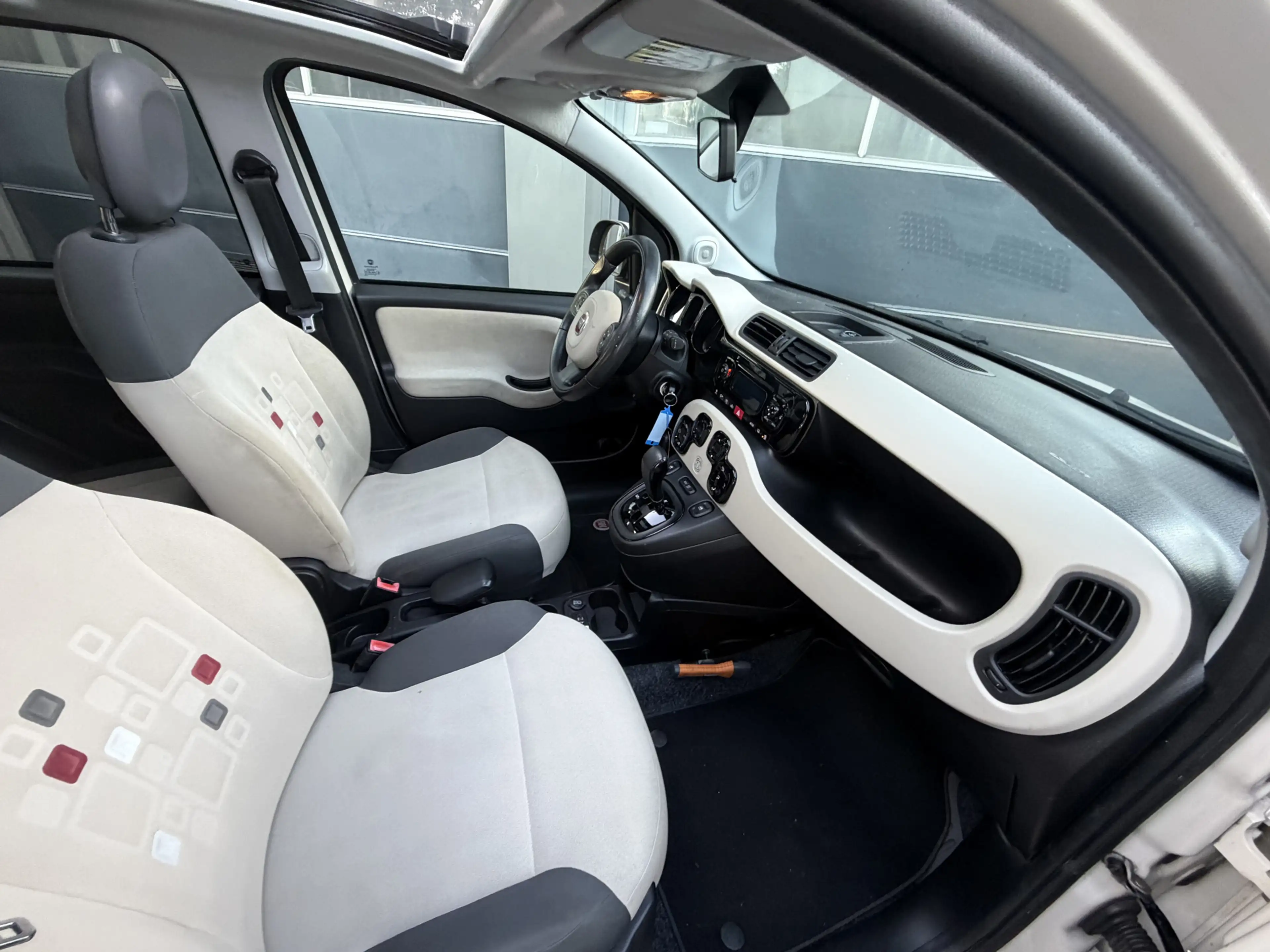 Fiat Panda 0.9 TwinAir Lounge Schuifdak Automaat Bj 2016 Km 1 — photo 36