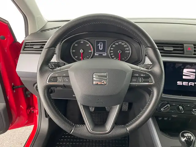 SEAT Arona view 13