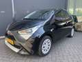 Toyota Aygo 1.0 VVT-i x-play Achteruitrijcamera - Airco - Crui Zwart - thumbnail 2
