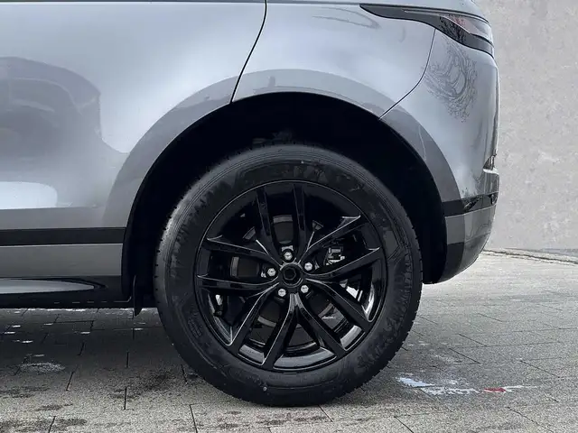 Land Rover Range Rover Evoque view 9