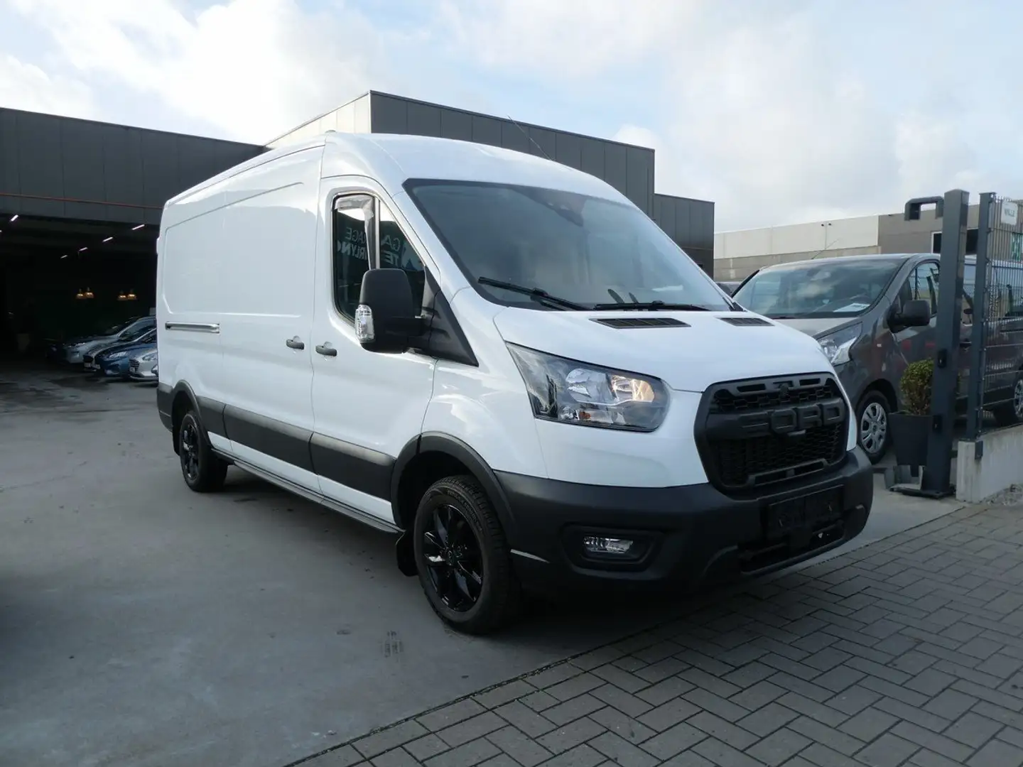 Ford Transit L3-H2 2.0 TDCi 130pk 3pl RAPTOR STOCK '23 (74524) Blanc - 2