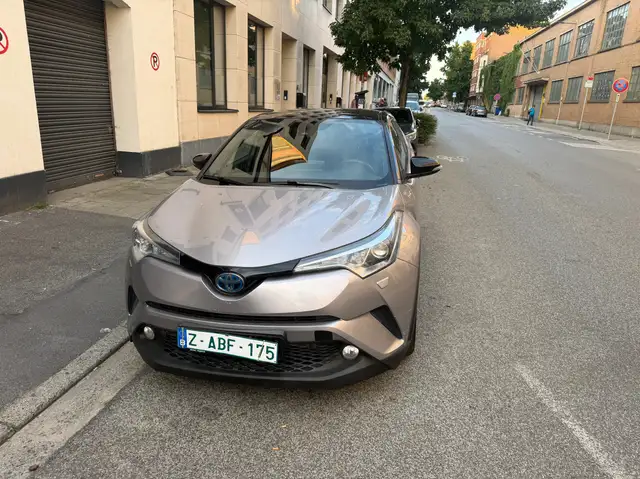 Toyota C-HR C-HR Hybrid 1.8i VVT-i C-Enter E-CVT(EU6.2)