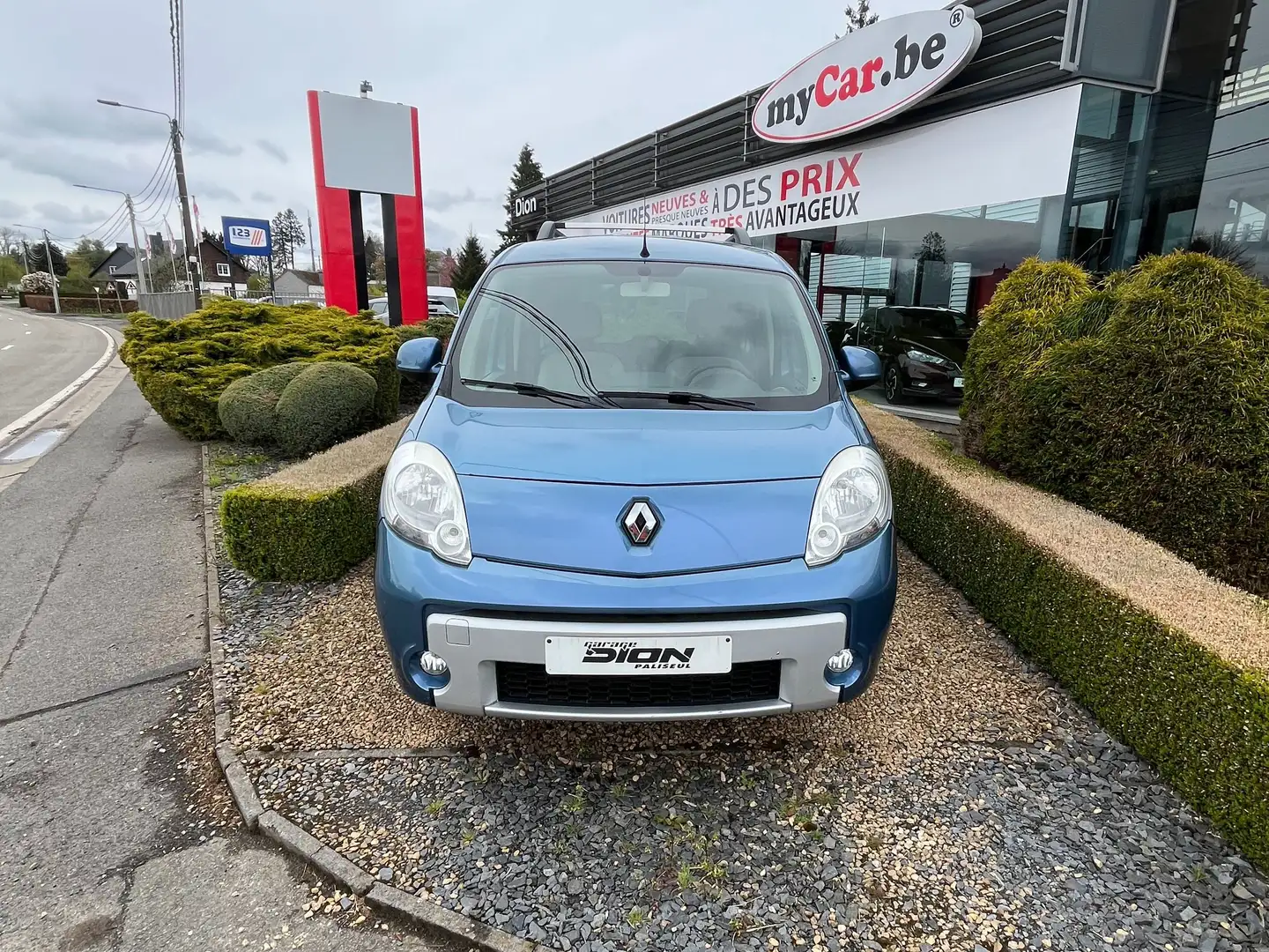 Renault Kangoo 1.6i Authentique Bleu - 2