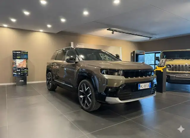 Jeep Compass NUOVA COMPASS E-HYBRID ALTITUDE 1.2 145CV DCT
