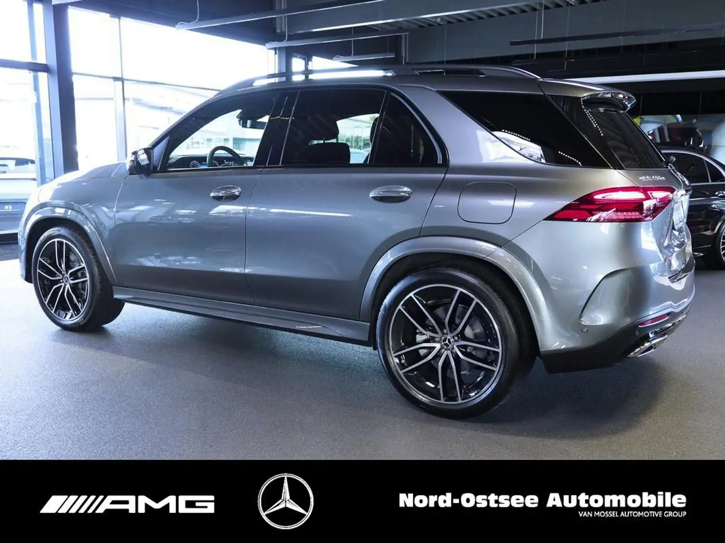 Mercedes-Benz GLE 400 e 4m AMG NIGHT PANO AHK HUD BURMESTER Gris - 2