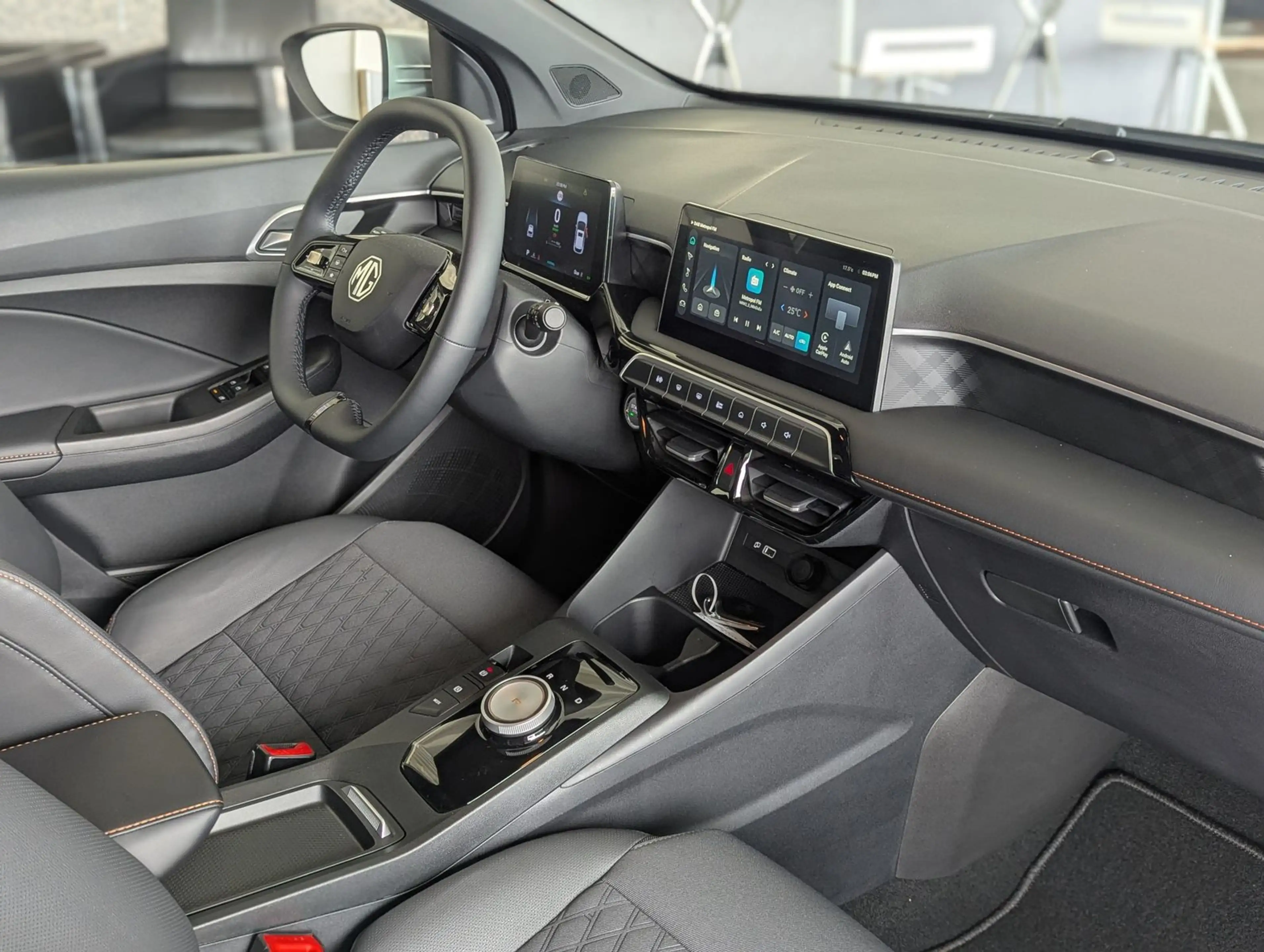 MG MG3 1.5 Hybrid+ Luxury LED 360° Navi ACC 16" — photo 13