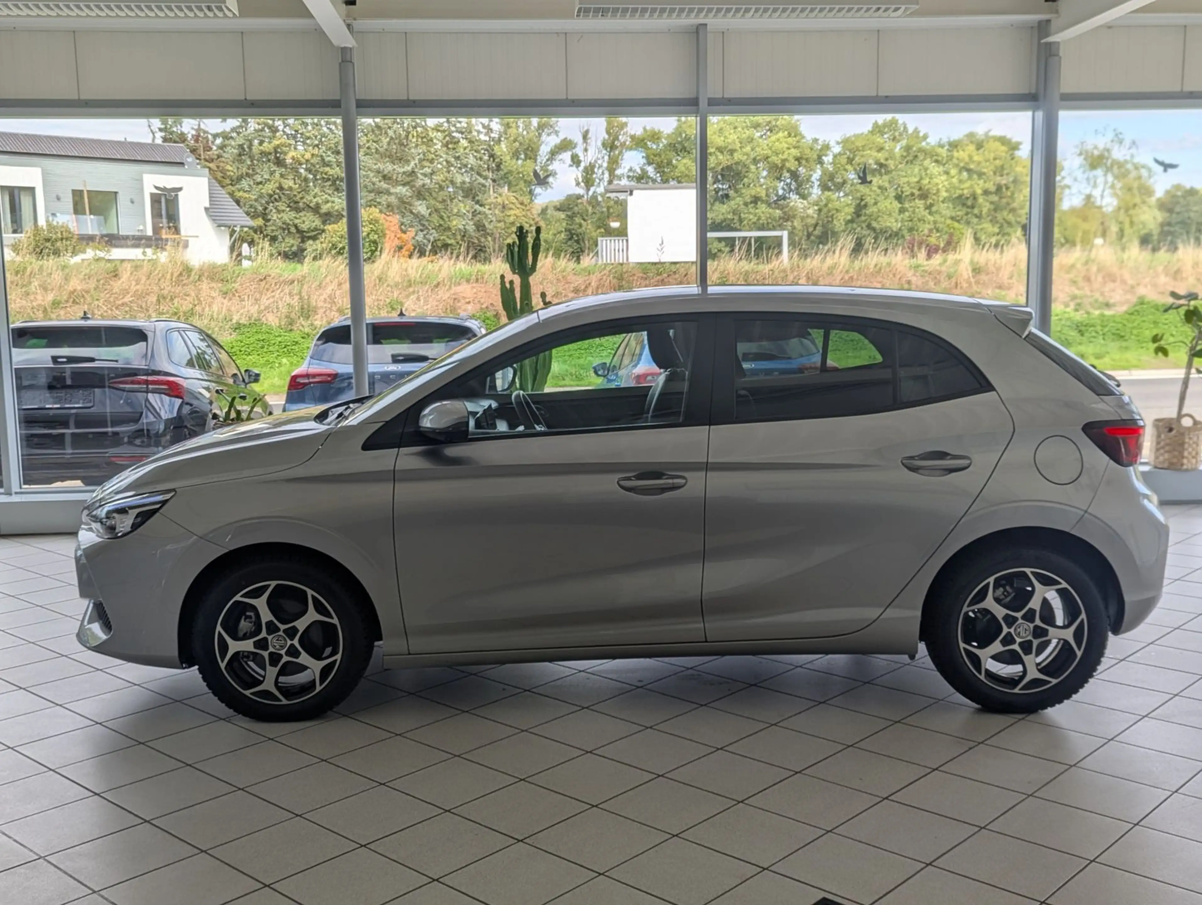 MG MG3 1.5 Hybrid+ Luxury LED 360° Navi ACC 16" — photo 4