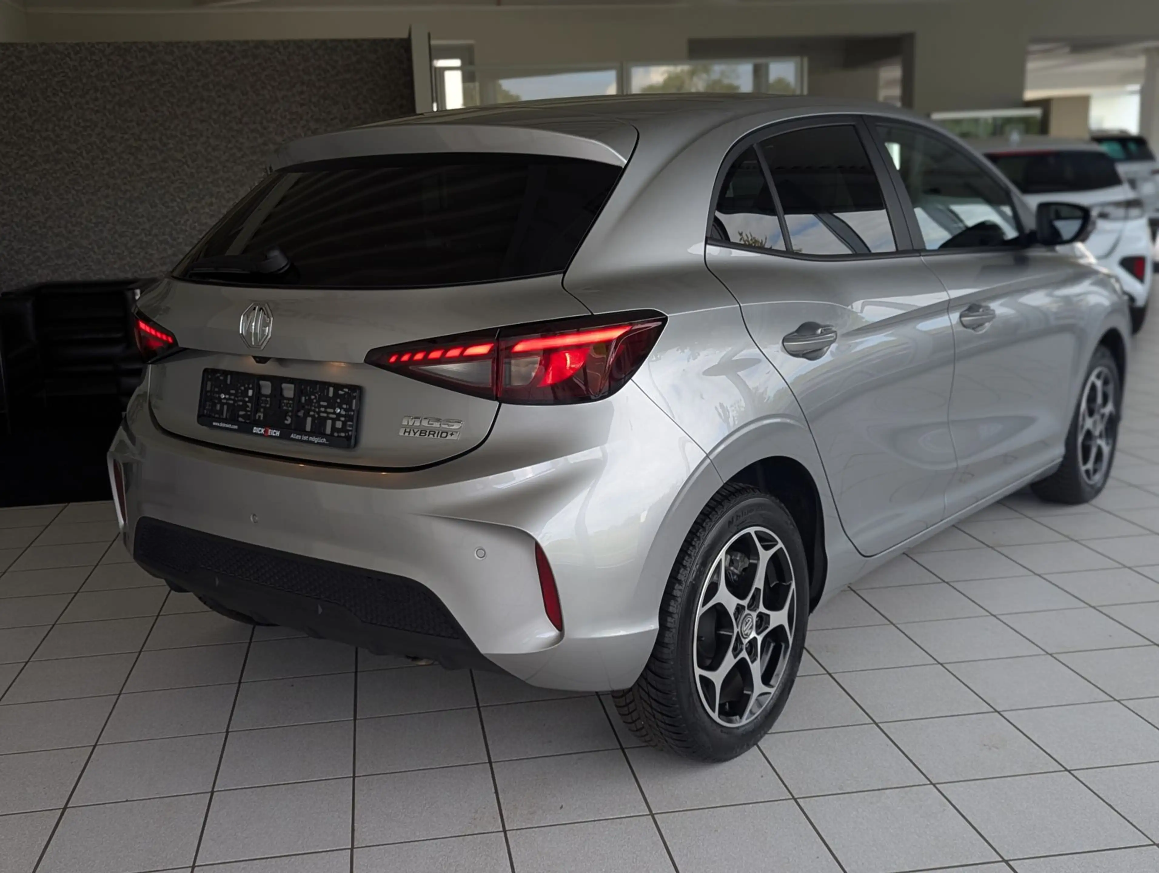 MG MG3 1.5 Hybrid+ Luxury LED 360° Navi ACC 16" — photo 7