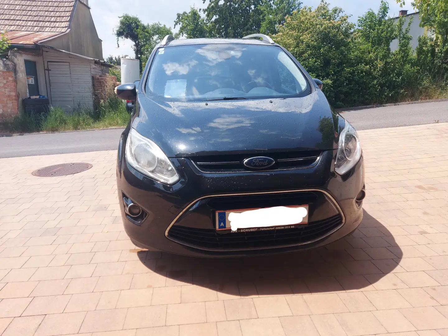 Ford Grand C-Max Grand C-MAX Titanium 1,6 TDCi DPF Titanium Schwarz - 2
