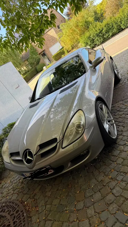 Mercedes-Benz SLK 200