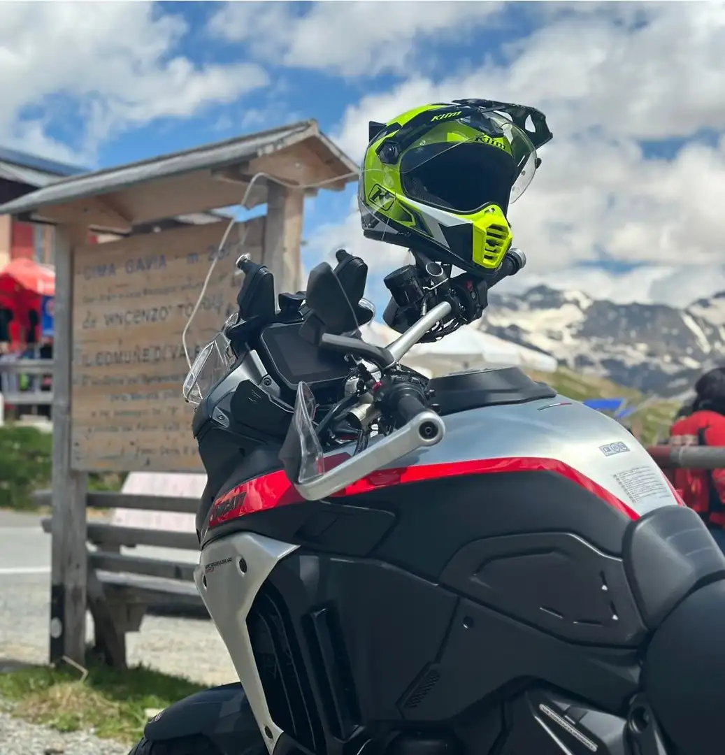 Ducati Multistrada V4 Rally Fekete - 2